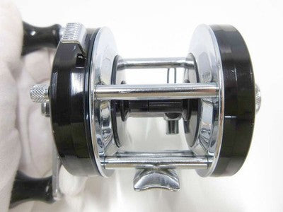 ABU AMBASSADOR 5001C 810102 LEFT-HANDED REVERSE DRAG 810102 BAITCASTING REEL