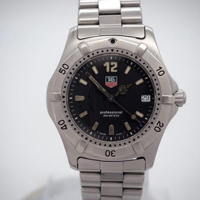 TAG HEUER WK1110 PROFESSIONAL MEN'S WATCH BLACK DIAL STAINLESS STEEL QUARTZ 38MM