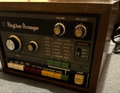 ROLAND TR-66 ANALOG RHYTHM BOX VINTAGE DRUM MACHINE TESTED WORKING USED