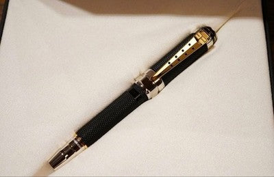 MONTBLANC ELVIS PRESLEY GREAT CHARACTERS LIMITED EDITION ROLLERBALL PEN NEW