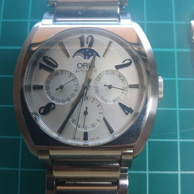 ORIS FRANK SINATRA 7572 AUTOMATIC MOONPHASE POINTER DATE STEEL WATCH SWISS