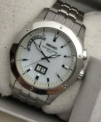 SEIKO BRIGHTZ RADIO SOLAR TITANIUM 8B43-0AA0 WHITE DIAL BIG CALENDAR MENS WATCH