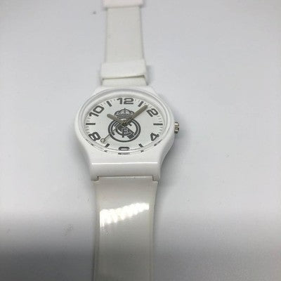 REAL MADRID CLUB DE FUTBOL WATCH 43811 WHITE & SILVER QUARTZ USED FROM JAPAN