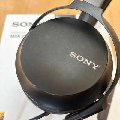 SONY MDR-Z7M2 HI-RES AUDIO OVER-EAR HEADPHONES PREMIUM SOUND USED GOOD USED