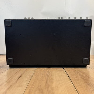 ROLAND V-800HD MULTI-FORMAT VIDEO SWITCHER 1080/60P 8IN/6OUT AC100V 50/60HZ 75W