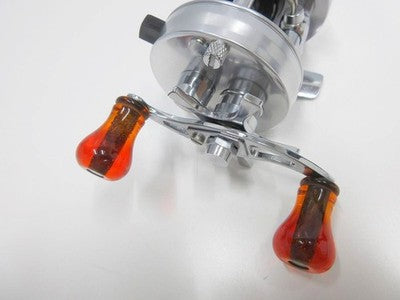 ABU AMBASSADOR 2500C 70017/46 BAITCASTING REEL JAPAN MADE SILVER ABU GARCIA