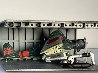 1/72 AKAGI MIDWAY DIORAMA B5N KATE AIRCRAFT CARRIER MODEL BUILT PAINTED