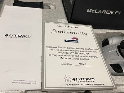 AUTOART 1/18 MCLAREN F1 SHORT TAIL ROAD CAR MAGNESIUM SILVER 76001 RARE MODEL