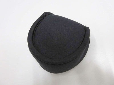 TEMPLE FORK FLY REEL CASE 7.5 CM IN HEIGHT, 7 CM IN WIDTH, AND 5.5 CM IN DEPTH.