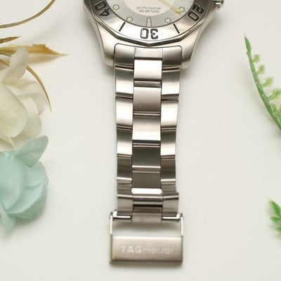 TAG HEUER AQUARACER WAB1111 QUARTZ SILVER DIAL 300M DIVER SS MEN'S WATCH 39MM