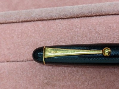 PILOT FOUNTAIN PEN NIB SIZE M 14K BLACK GOLD RESIN USED AUTHENTIC PRODUCT