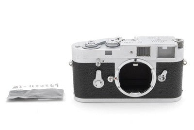 LEICA M2 35MM FILM CAMERA RANGEFINDER SILVER CHROME TESTED