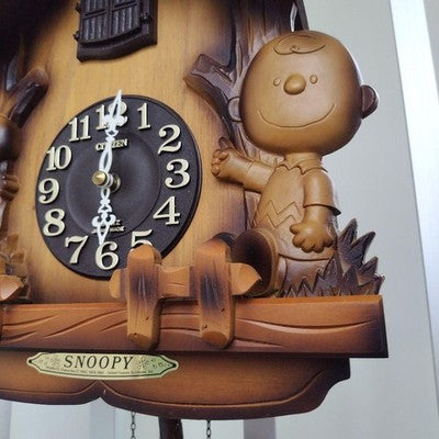 CITIZEN SNOOPY CUCKOO CLOCK WOODEN HAND-CARVED FUNCTIONAL VINTAGE RARE