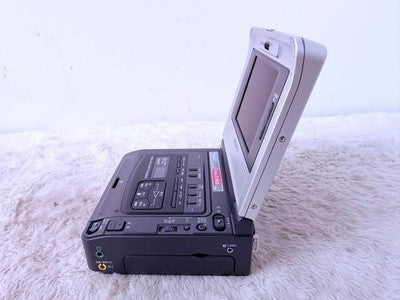 SONY GV-D800 DIGITAL8 VIDEO CASSETTE RECORDER MINT CONDITION FULLY TESTED