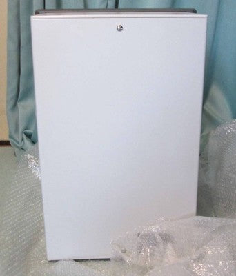 NIDEK SSC-300 SPACE SAVING CHART TESTED W/ REMOTE CONTROL - WORKING CONDITION