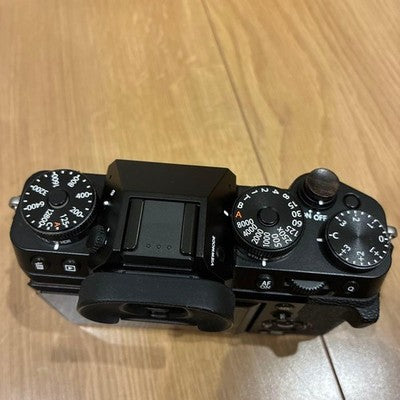 FUJIFILM X-T5 MIRRORLESS DIGITAL CAMERA BODY - BLACK - FOR PARTS OR NOT WORKING