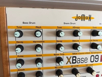 JOMOX XBASE09 ANALOG RHYTHM MACHINE SYNTHESIZER W/ADAPTER FROM JAPAN