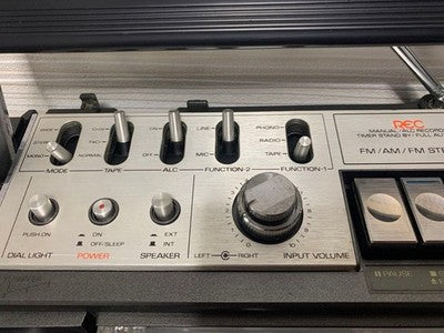 SANYO MR-9600 REFURBISHED VINTAGE BOOMBOX CASSETTE RADIO SHOWA RETRO RARE