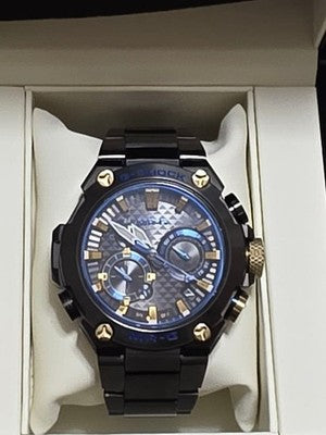 CASIO G-SHOCK MR-G MRG-B2000B-1AJR KACHIIRO TITANIUM SOLAR RADIO WATCH