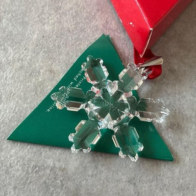 SWAROVSKI 1992 ANNUAL CHRISTMAS ORNAMENT SNOWFLAKE CRYSTAL BOXED RETIRED RARE