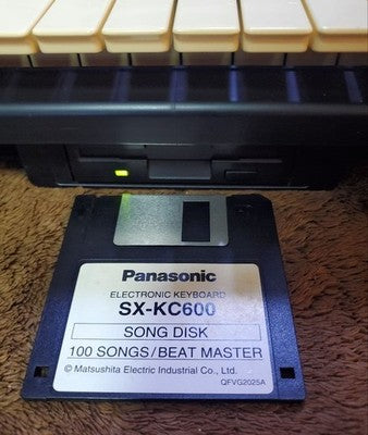 PANASONIC KC600 GENERAL MIDI KEYBOARD DIGITAL PIANO W/ FLOPPY DRIVE POWER CABLE