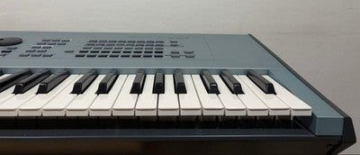 YAMAHA MOTIF XS7 76-KEY SYNTHESIZER TESTED W/ ORIGINAL HARD CASE MANUAL JAPAN