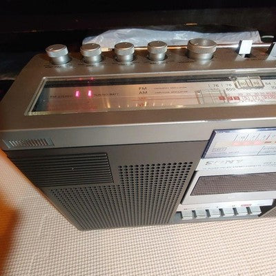 SONY CFS-V1 BOOMBOX CASSETTE RADIO FM/AM SHOWA RETRO VINTAGE 1979