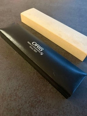 ORIS 7403 17 JEWELS AUTOMATIC MEN'S WATCH GOLD TONE 33MM LEATHER SWISS MADE BOX