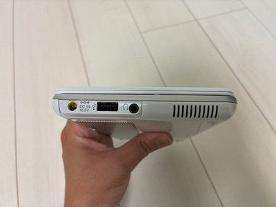SONY VAIO TYPE P VGN-P50 WHITE WINDOWS XP NOTEBOOK PC WITH AC ADAPTER JAPAN