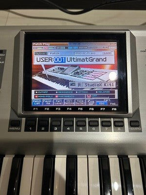 ROLAND FANTOM X6 SYNTHESIZER KEYBOARD 61 KEYS WORKING CLEAN CONDITION