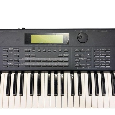 ROLAND XP-80 MUSIC WORKSTATION 76 KEY SYNTHESIZER SR-JV80 EXPANSION CASE