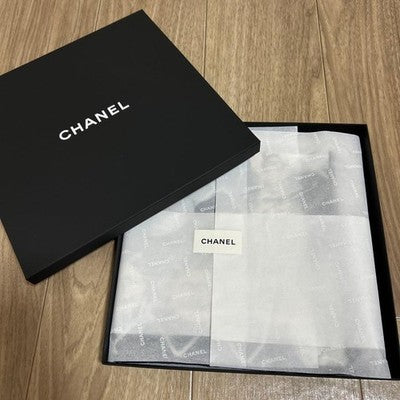 CHANEL CAMELLIA FLORAL SILK SCARF BLACK WHITE 90×90CM WITH BOX