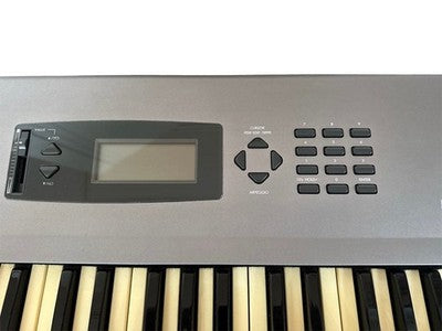 KORG N264 SYNTHESIZER 61-KEY WORKSTATION W/ CASE MANUAL TESTED FROM JAPAN AS IS