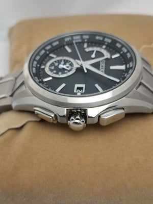 SEIKO BRIGHTZ 8B63 RADIO CONTROLLED SOLAR WORLD TIME TITANIUM WATCH SAGA287 NEW