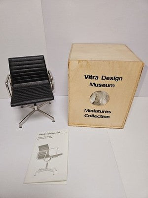 VITRA EAMES ALUMINUM CHAIR MINIATURE 1/6 CHARLES RAY RARE MUSEUM BLACK VTG BOX