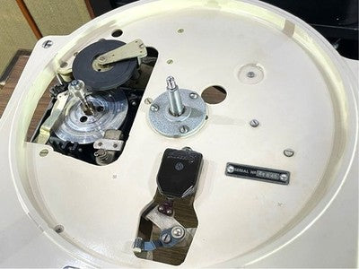 GARRARD 301 TURNTABLE, GREASE BEARING MODEL, 50HZ, MOUNTING BOLTS