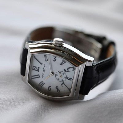 HAMILTON DODGSON 1364 QUARTZ MOTHER OF PEARL DIAL BLACK LEATHER LADIES WATCH
