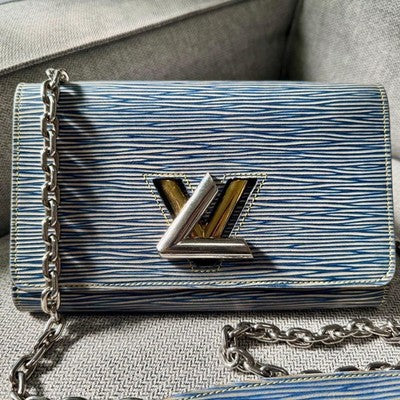 LOUIS VUITTON EPI TWIST CHAIN WALLET M61036 BLUE DENIM SHOULDER BAG CLUTCH LV