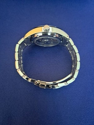 GRAND SEIKO SBGA001 SPRING DRIVE MEN'S WRISTWATCH ROUND FACE JAPAN MADE SS BELT