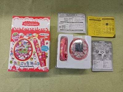 BANDAI TAMAGOTCHI MEETS SANRIO CHARACTERS DX SET WITH ORIGINAL BOX MANUAL