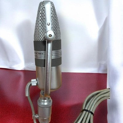 AIWA VM-15 VELOCITY RIBBON MICROPHONE WITH ORIGINAL CASE - 1957 VINTAGE