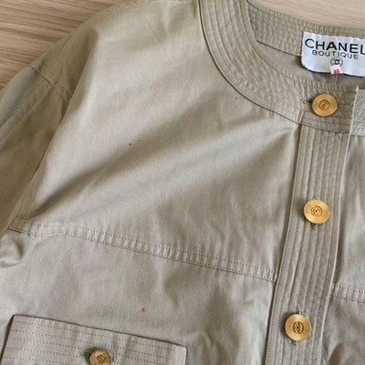 CHANEL VINTAGE BEIGE COTTON SKIRT SUIT SET GOLD BUTTONS SIZE 40 AUTHENTIC