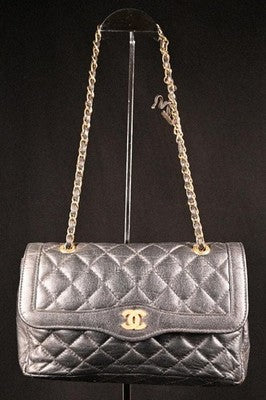 CHANEL MATELASSE CHAIN SHOUDER BAG COCO LOGO GOLD TONE METAL VINTAGE AUTHENTIC