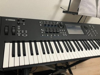 YAMAHA MODX7+ 76-KEY MUSIC SYNTHESIZER W/ SOFT CASE & ADAPTER