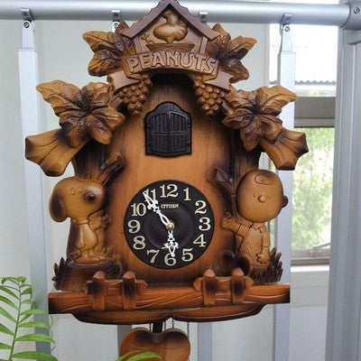 CITIZEN SNOOPY CUCKOO CLOCK WOODEN HAND-CARVED FUNCTIONAL VINTAGE RARE