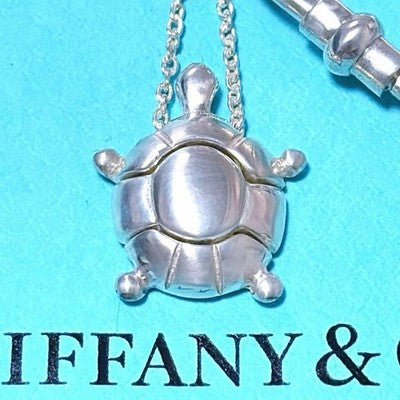 TIFFANY & CO. TURTLE KEYCHAIN CHARM SV925 WITH BAG & BOX MADE IN ITALY