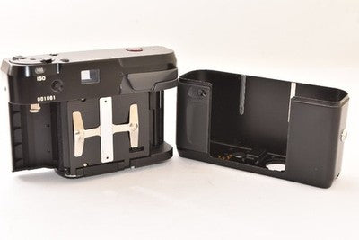 CONTAX T FIRST GENERATION COMPACT FILM CAMERA WITH FLASH, BLACK, AS IS