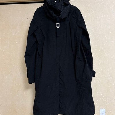SACAI 21SS OXFORD COAT MEN'S BLACK DIFFERENT BUTTON SWITCHING DESIGN M