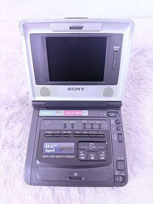SONY GV-D800 DIGITAL8 HI8 VIDEO8 VIDEO WALKMAN COMPLETE BOX REMOTE TESTED