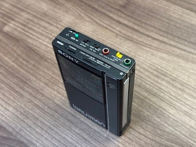 SONY WALKMAN WM-F404 FM/AM CASSETTE PLAYER RECORDER JAPAN